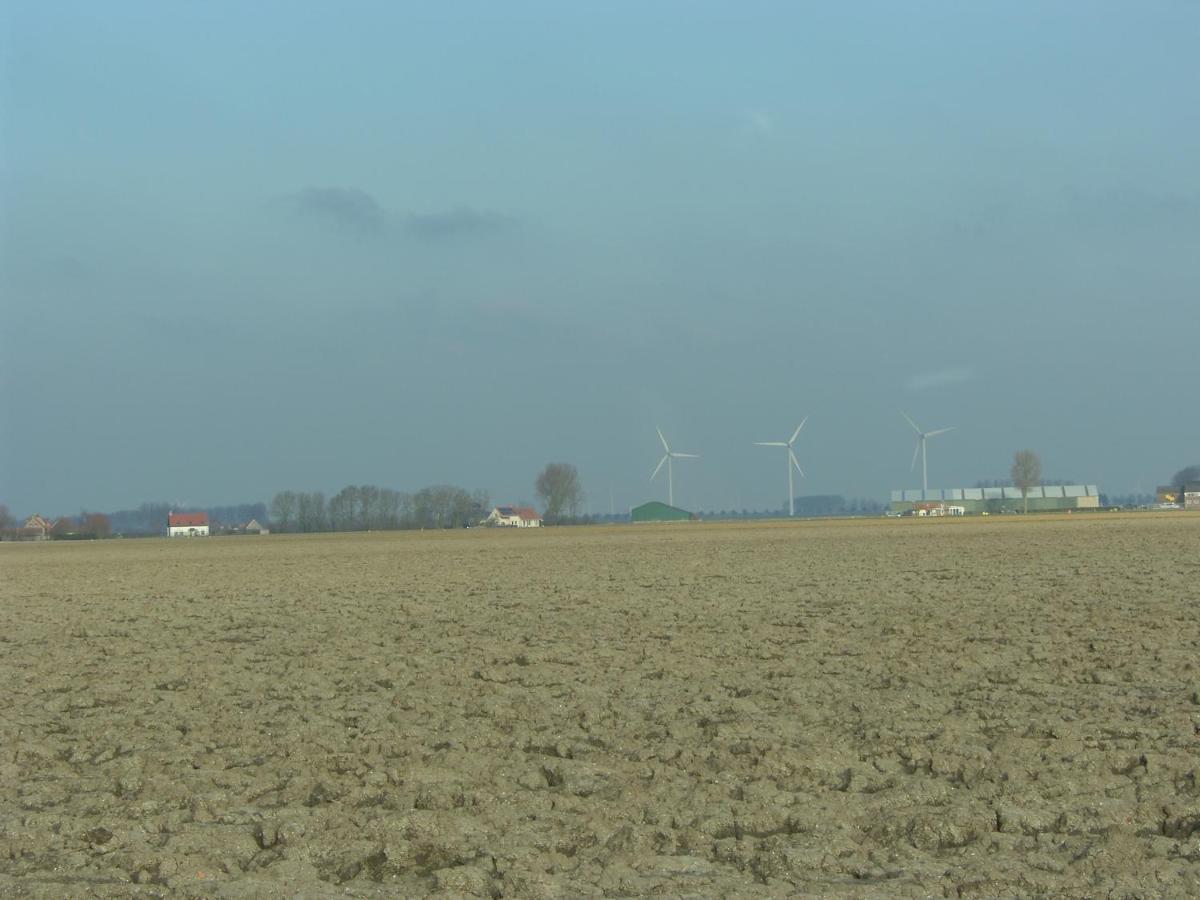 Slapen bij de Zeeuwse Lala Bed and Breakfast IJzendijke Buitenkant foto